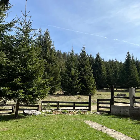 Vikendica Eden Holiday home *