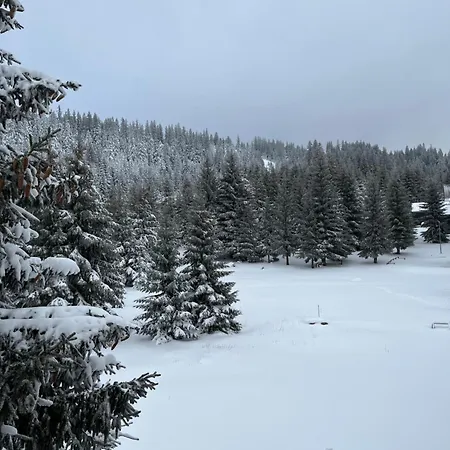 Vikendica Eden Vakantiehuis *