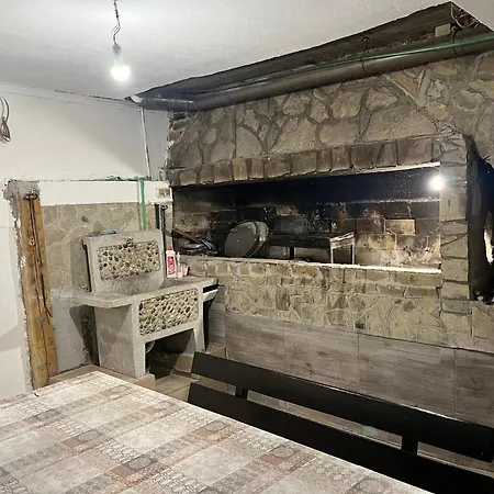 Vikendica Eden * Vlasic